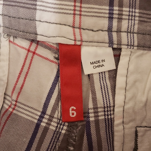 H&M - Plaid Shorts - Size 6 - Picture 4 of 4